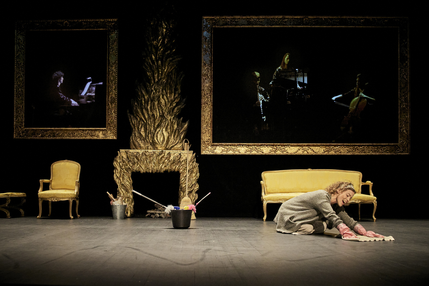 MAC - Cendrillon 01 ©Christophe Raynaud De Lage.jpg