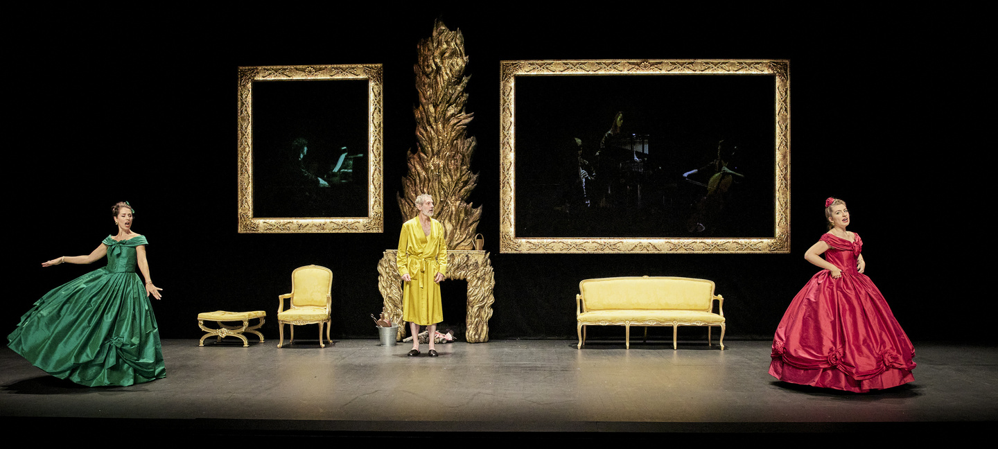 MAC - Cendrillon 08 ©Christophe Raynaud De Lage.jpg
